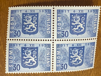 ITSENÄISYYDEN 40-VUOTISJUHLA NELIÖ**