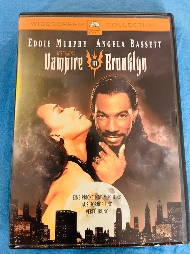 Brooklynin vampyyri Vampire in Brooklyn Eddie Murph SuomitXT