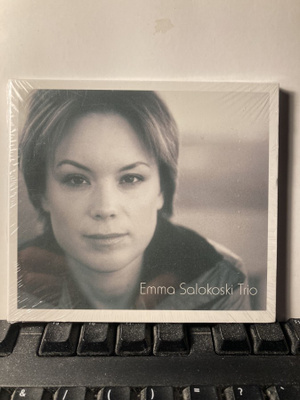 EMMA SALOKOSKI TRIO: Puutarhassa (EP), CD, muoveissa