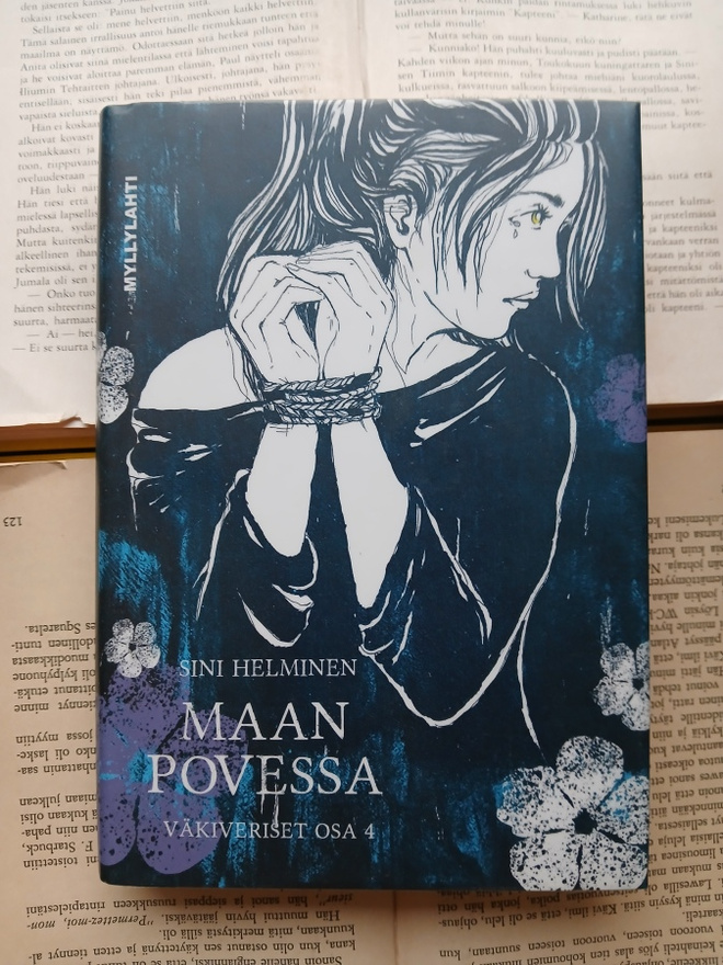 Sini Helminen - Maan povessa • Väkiveriset 4 (sid.)