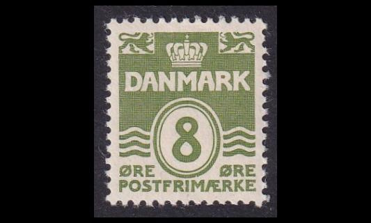 Tanska 260 ** Aaltoviiva 8 öre (1940)