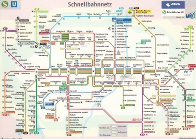 München metrokartta ja sähköjunat (postikortti)