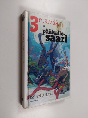 Robert Arthur : 3 etsivää ja Pääkallosaari