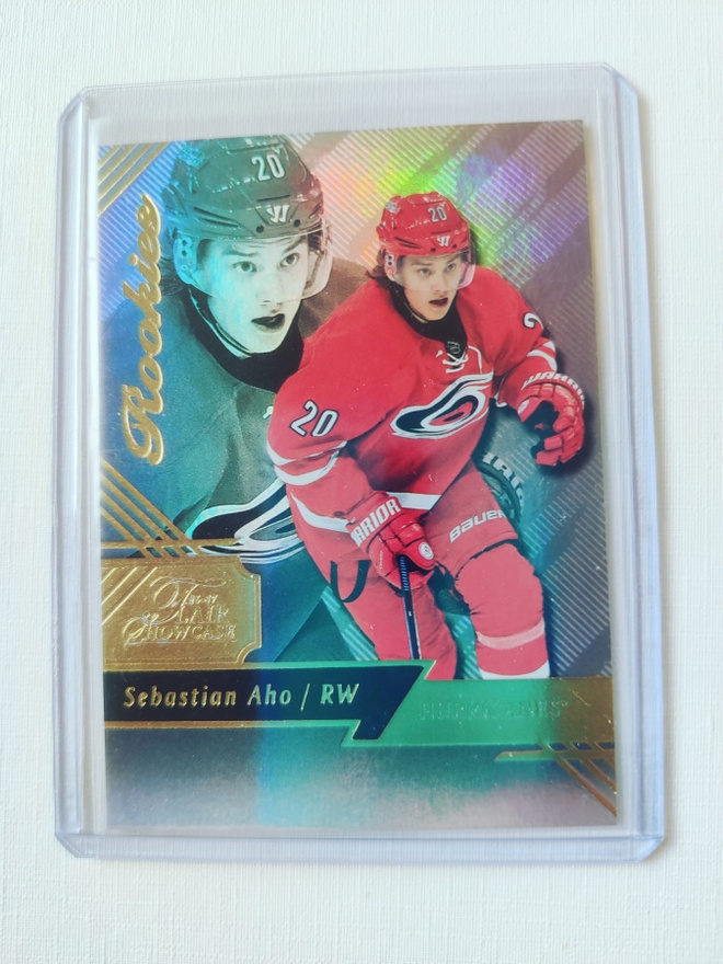 Sebastian Aho - 16-17 Flair Showcase Rookies