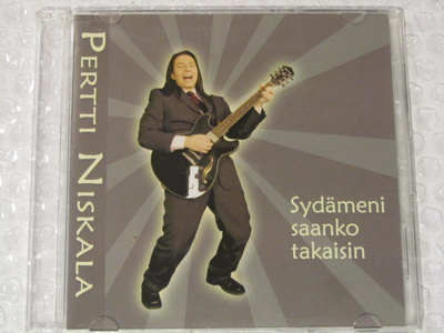 Pertti Niskala • Sydämeni saanko takaisin CDr-Single