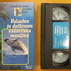 Jacques Cousteau - Valaiden ja delfiinien v. maailma (vhs) - pikkukuva 1