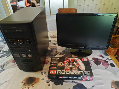 Ati Radeon X850 tietokone + näyttö (VAIN NOUTO)