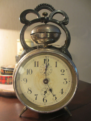 JUNGHANS Joker antiikki herätyskello täysin toimiva n 1895