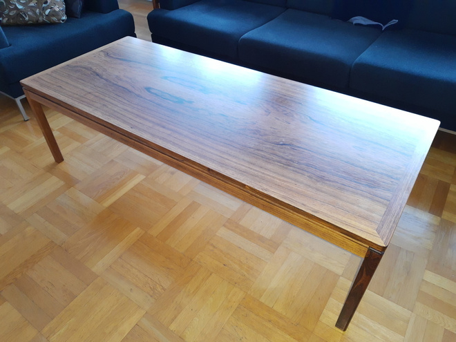 Yngvar Sandström SOHVAPÖYTÄ  KAFFE BORD  Saffle 1960 -tal