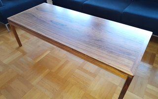 Yngvar Sandström SOHVAPÖYTÄ  KAFFE BORD  Saffle 1960 -tal
