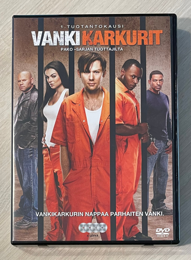 Vankikarkurit: Kausi 1 (2011) 4DVD (UUSI)