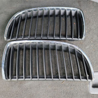alkuperäiset,, uudet käyttämätömät!! E90/E91 BMW munuaiset - pikkukuva 1