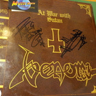 VENOM - AT WAR WITH SATAN EX+/EX+ LP KAHDELLA NIMMARILLA - pikkukuva 1