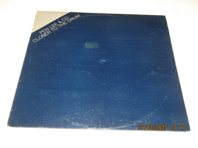 *LP* PEN LEE & CO Closer To The Drum