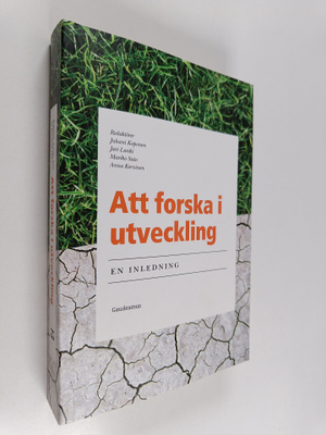 Juhani Koponen : Att forska i utveckling : en inledning