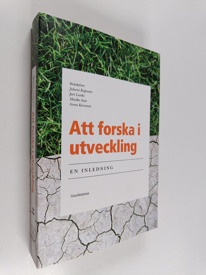 Juhani Koponen : Att forska i utveckling : en inledning