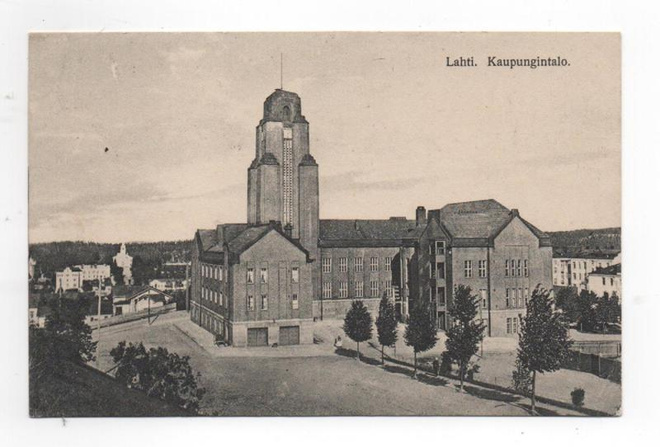 LAHTI: Kaupungintalo etelästä