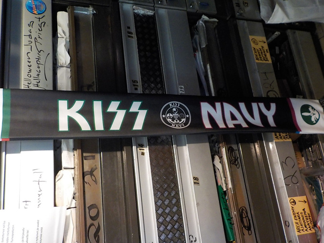 KISS KRUISE KIERTUEHUIVI