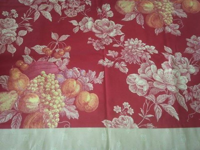 Punainen kukka verho kappa noin 50x272cm