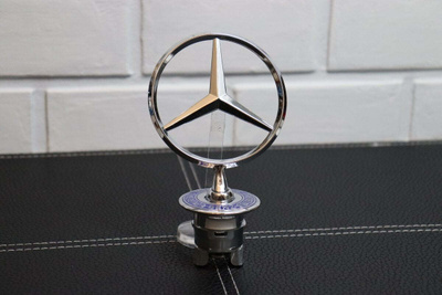 Mercedes-Benz pystytähti, Kromi-sininen