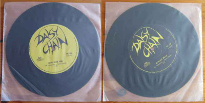 DAISYCHAIN: Song for you / Jungle beat  7" sg         (UUSI)