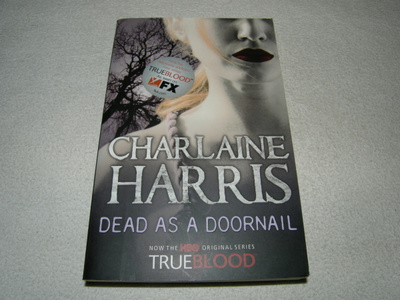 Charlaine Harris Dead as a Doornail
