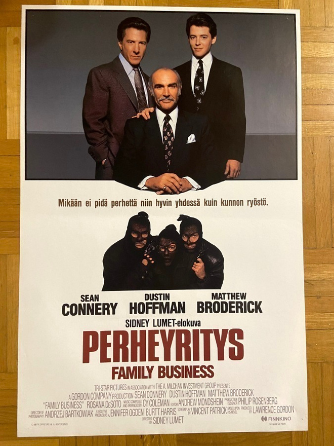 Vanha elokuvajuliste: Perheyritys