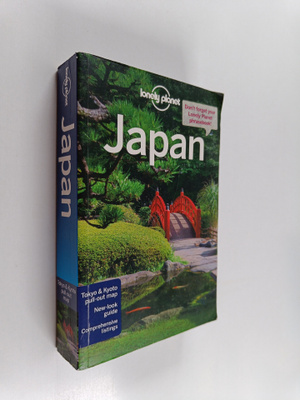 Chris Rowthorn : Japan