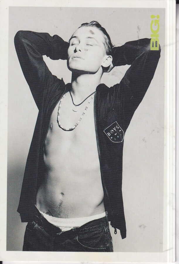 Mark Owen. Star.  e147