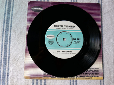 Annette Tuominen-Haitari-Janne/Reissupojan Ralli 7" 1968