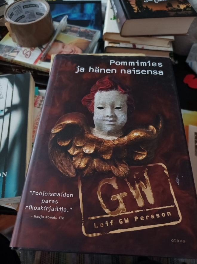 Leif GW Persson Pommimies ja hänen naisensa