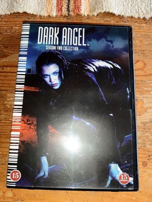 Dark Angel 2. tuotantokausi DVD!