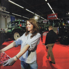 Seura n:o 43 2004 Miss Suomi Mira Salo. Inka Sulin. ihmiset. - pikkukuva 2