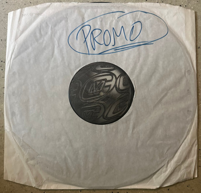 [12''] MINDFEEL: CRANIUM HEADS OUT (Progressive house)