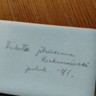 sotavalokuva tuhottu rakennus ja ruumiita - pikkukuva 2