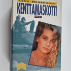 Tiina Korhonen : Kenttämaskotti - pikkukuva 1