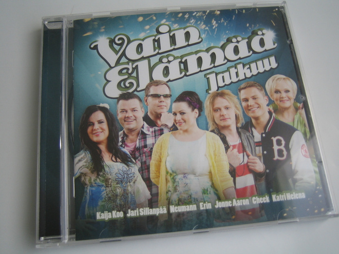 Vain elämää, jatkuu 2012 (CD)