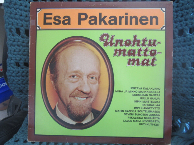ESA PAKARINEN - UNOHTUMATTOMAT LP