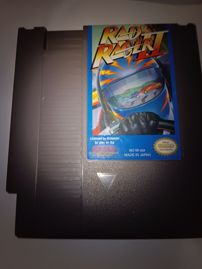 Nintendo Entertainment System (NES) Rad Racer II peli