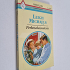 Leigh Michaels : Perhesalaisuuksia - pikkukuva 1
