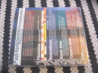 Pauli Hanhiniemen Perunateatteri - Pikkutaivas (cds)