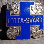 OSK LINDROOS. Lotta-Svärd. Hopeoitu, Numeroitu. Halkaisija - - pikkukuva 1