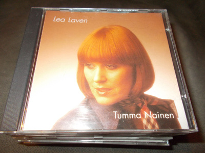 CD LEA LAVEN ** TUMMA NAINEN **