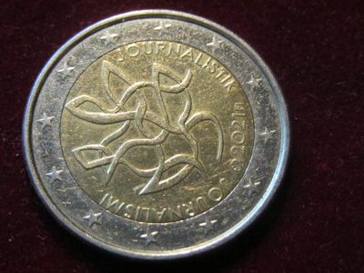 2 euro 2021. Journalismi