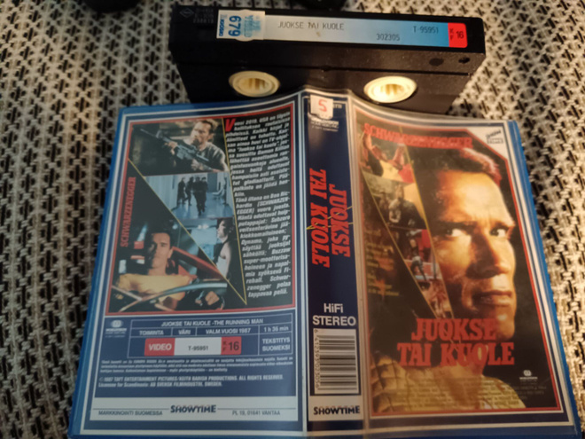 Juokse tai kuole vhs