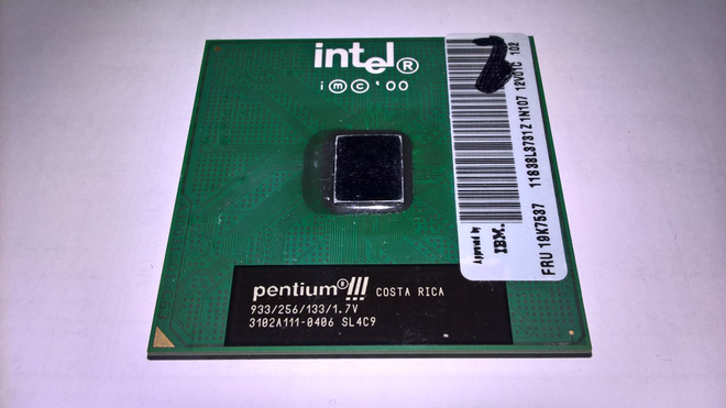 933MHz Pentium3 prosessori