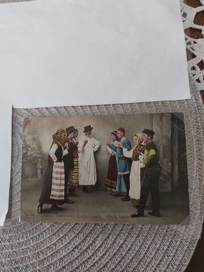 Suomalaisia kansantansseja