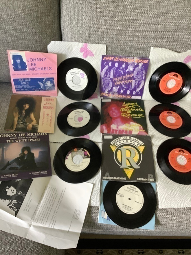 9 X 7" JOHNNY LEE MICHAELS ( REVENGE,ANDROIDS) PS 9 XSINGLET