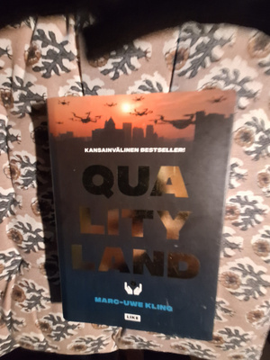 Marc-Uwe Kling : Qua lity land 1p