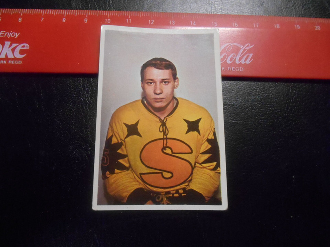 K15 Jenkki Jääkiekko-sarja  # 85 Hannu Helander Saipa